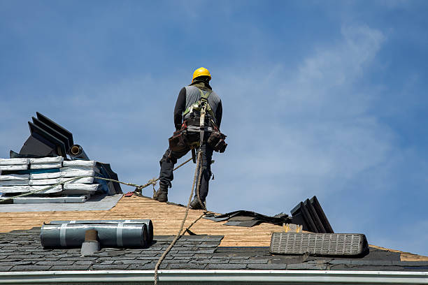Professional Roofing technician working in Mc Neil, TX